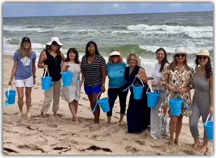 H2T Women on the beach